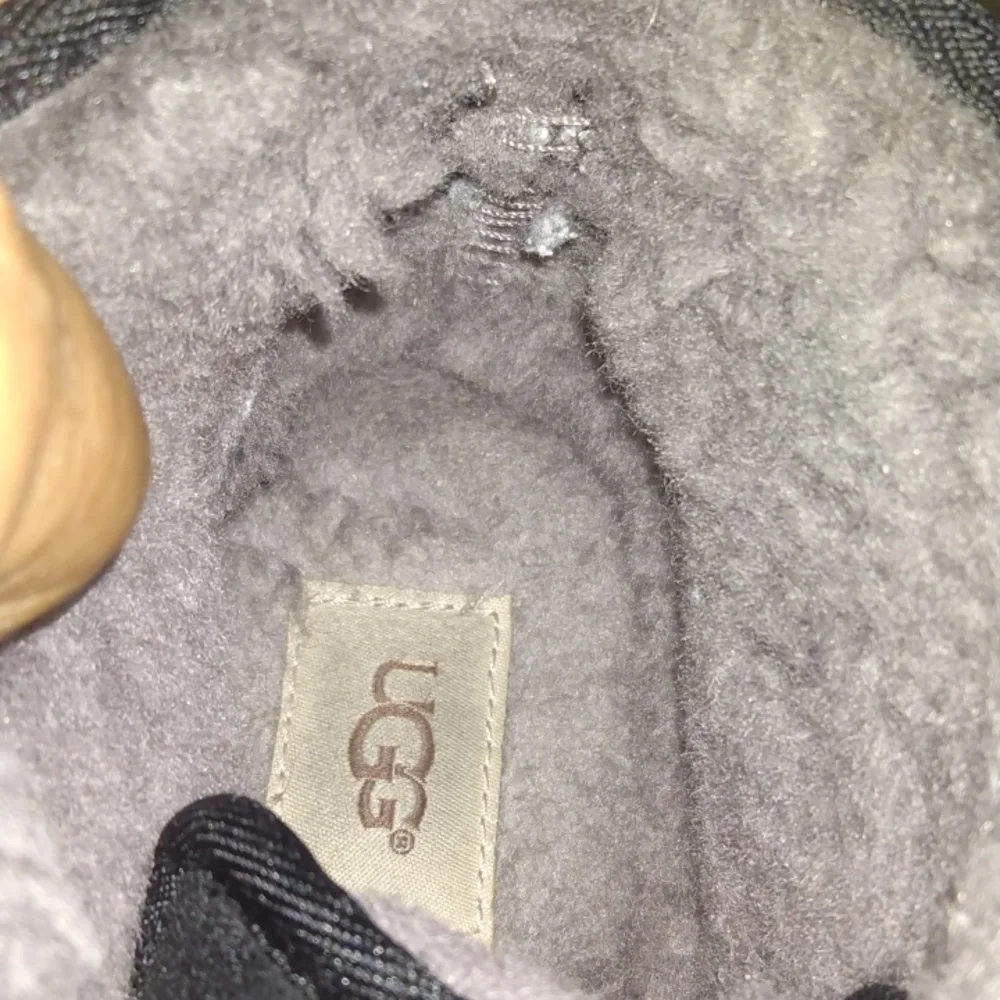 NEUMEL UGG